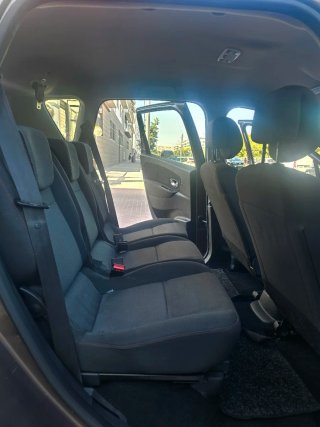 Renault Scenic 2013