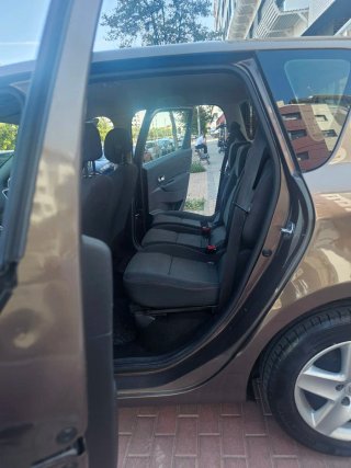Renault Scenic 2013