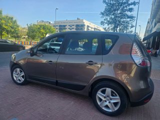 Renault Scenic 2013