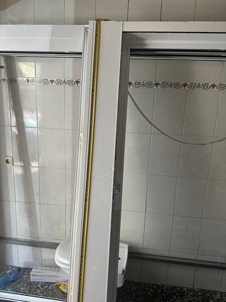Se venden dos puertas balconeras de aluminio