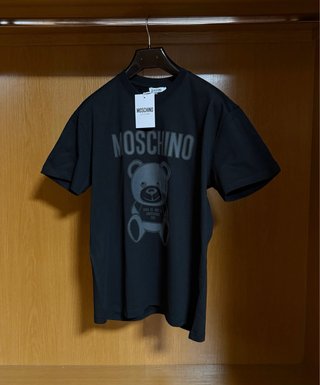 Camiseta Moschino