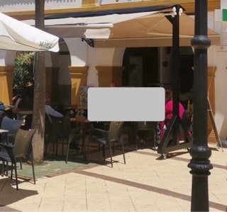 Se vende toldo para negocio  4x4 m Urge venta