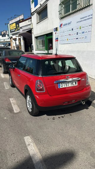 MINI Cooper 2012