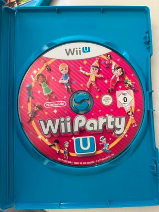 Nintendo Wii U + 4 Juegos