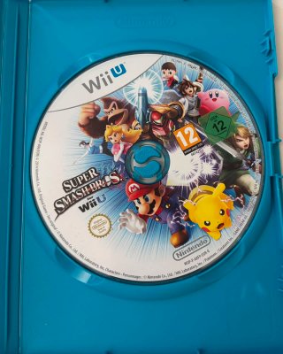 Nintendo Wii U + 4 Juegos