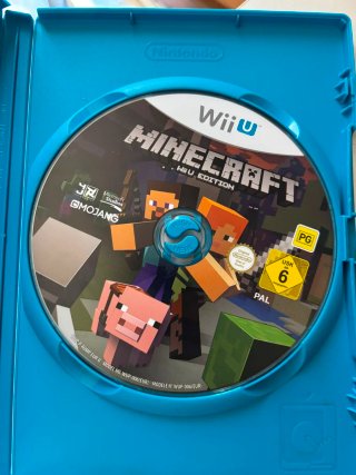 Nintendo Wii U + 4 Juegos