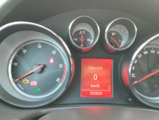 Opel Insignia 2010