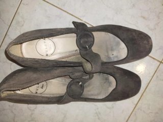 Ballerine con tacco da donna color grigio