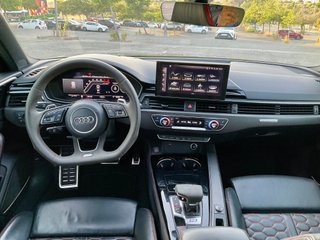 Audi A4 RS4 Avant TFSI 331kW quattro tiptronic