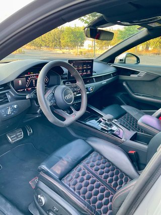 Audi A4 RS4 Avant TFSI 331kW quattro tiptronic