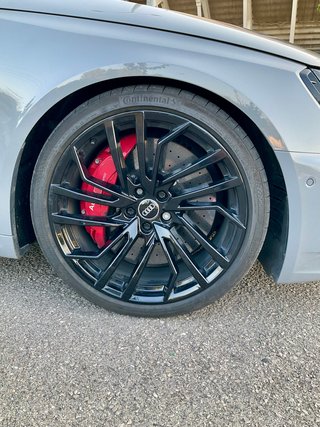 Audi A4 RS4 Avant TFSI 331kW quattro tiptronic