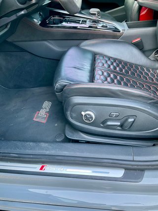 Audi A4 RS4 Avant TFSI 331kW quattro tiptronic