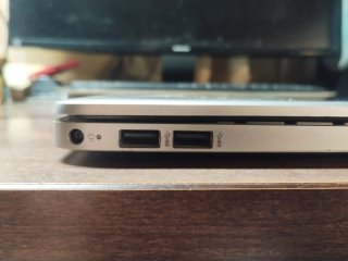 Portátil HP 15s - i5 11ª Gen + Funda y Cargador