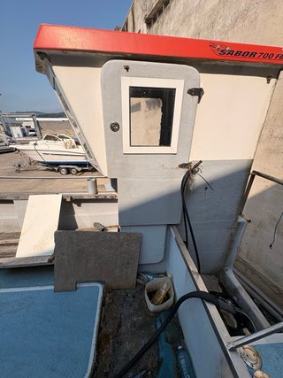 Barco pesca profesional 7m de fibra