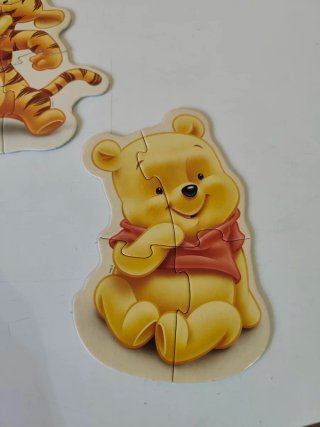 Puzzles Silueta Winnie The Pooh de Educa.