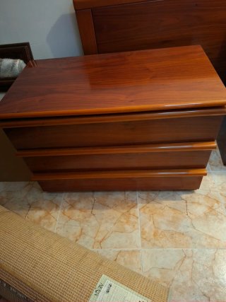 Cabecero, 1 mesitas y tocador madera
