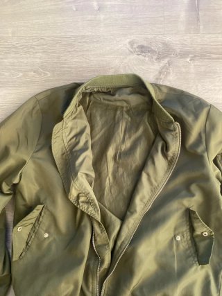 Cazadora bomber verde