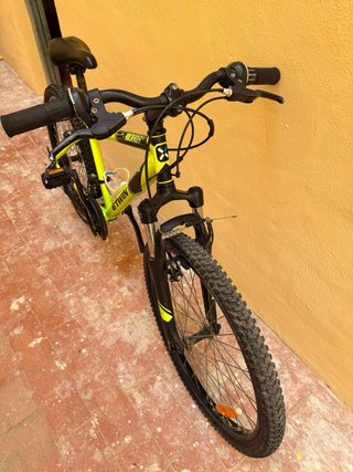 Bicicleta B Twin Rockrider