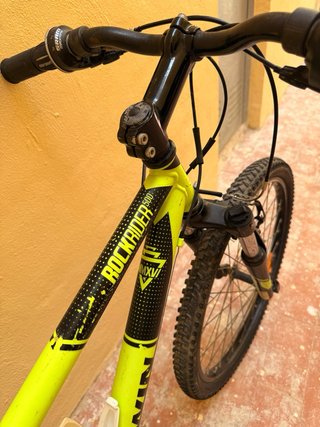 Bicicleta B Twin Rockrider