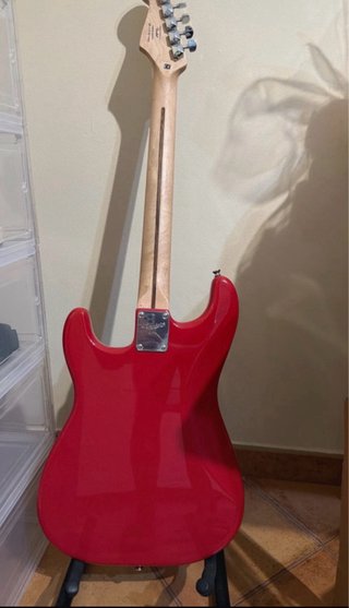 Guitarra Eléctrica Roja + Amplificador