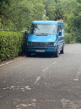 Mercedes-Benz Sprinter 2000