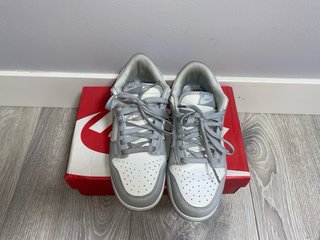 Zapatillas Nike Dunk Low Gris Blanco