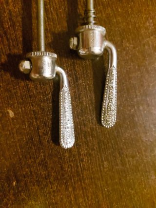 Cierres rápidos de rueda Campagnolo