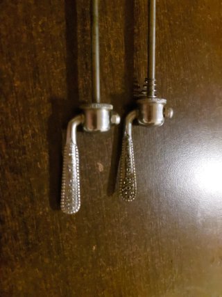 Cierres rápidos de rueda Campagnolo
