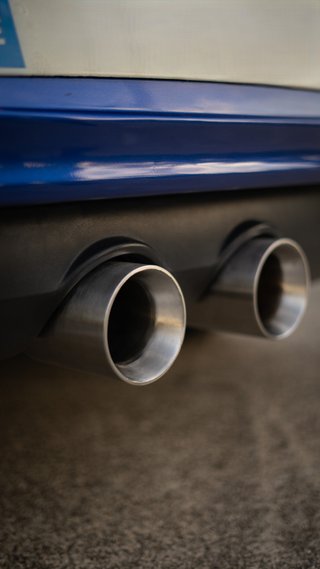 Volkswagen Golf V R32 VR6 250 CV Manual Wingback