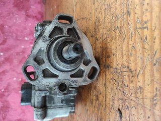 Bomba Inyección 0460404975 Chrysler Voyager III (