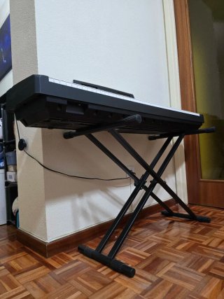 Piano Digital Yamaha P-35 (88 teclas)