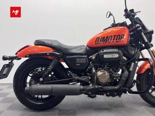 QJ MOTOR SRV 300 2023 3240 kms.