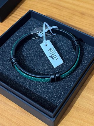 Pulsera Lotus Style original acero y cuero verde