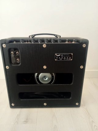 Supro Delta King 12 con mejoras