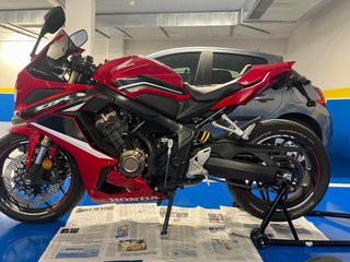 Honda CBR650R
