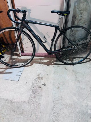 Bicicleta de carretera Cannondale