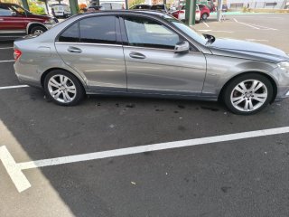 Mercedes-Benz 200 2010