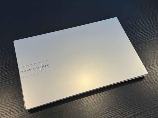 PORTÁTIL ASUS VIVOBOOK 15 R7 16GB 512GB