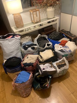 CHOLLO LIQUIDACIÓN lote ropa mercadillo rastro