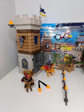 Playmobil 71298 Castillo Novelmore Bandidos