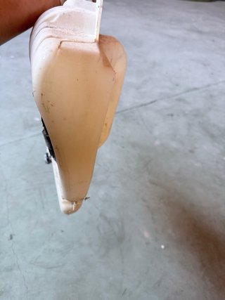 Depósito limpiaparabrisas Nissan Qashqai J10