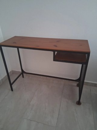 Mueble TV y mesa estilo industrial