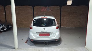 Renault Scenic 2012