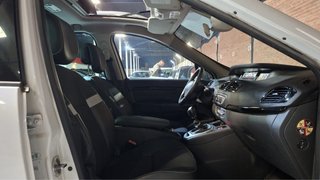 Renault Scenic 2012