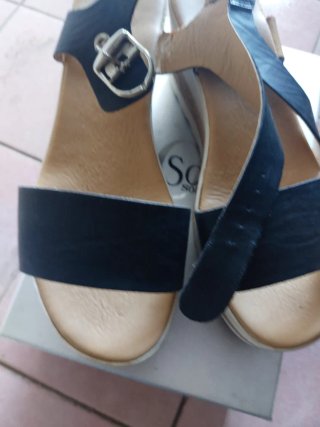 Sandali Zeppa Nero e Oro