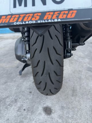 Honda ADV350 Maxi Scooter
