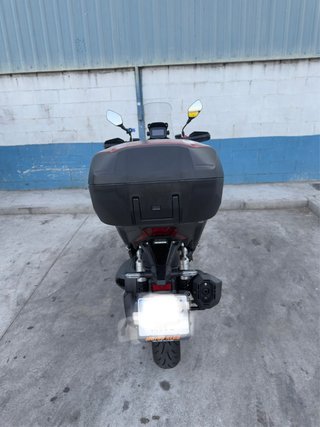 Honda ADV350 Maxi Scooter