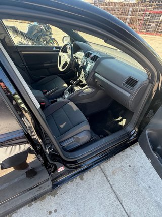 Volkswagen Golf 2004