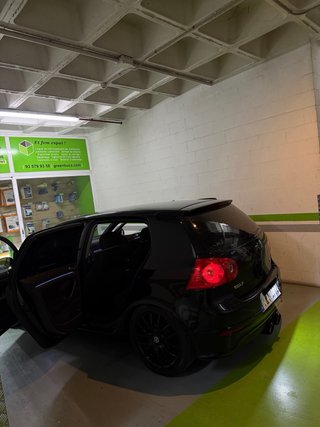 Volkswagen Golf 2004