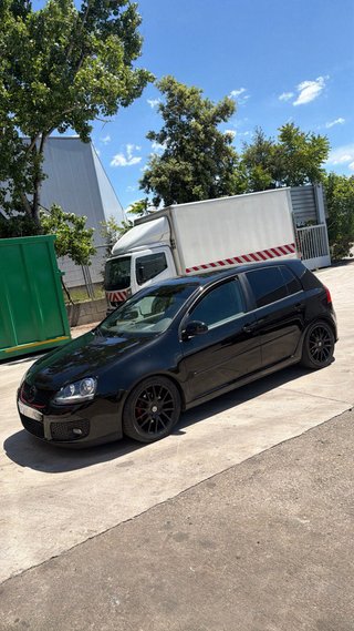 Volkswagen Golf 2004